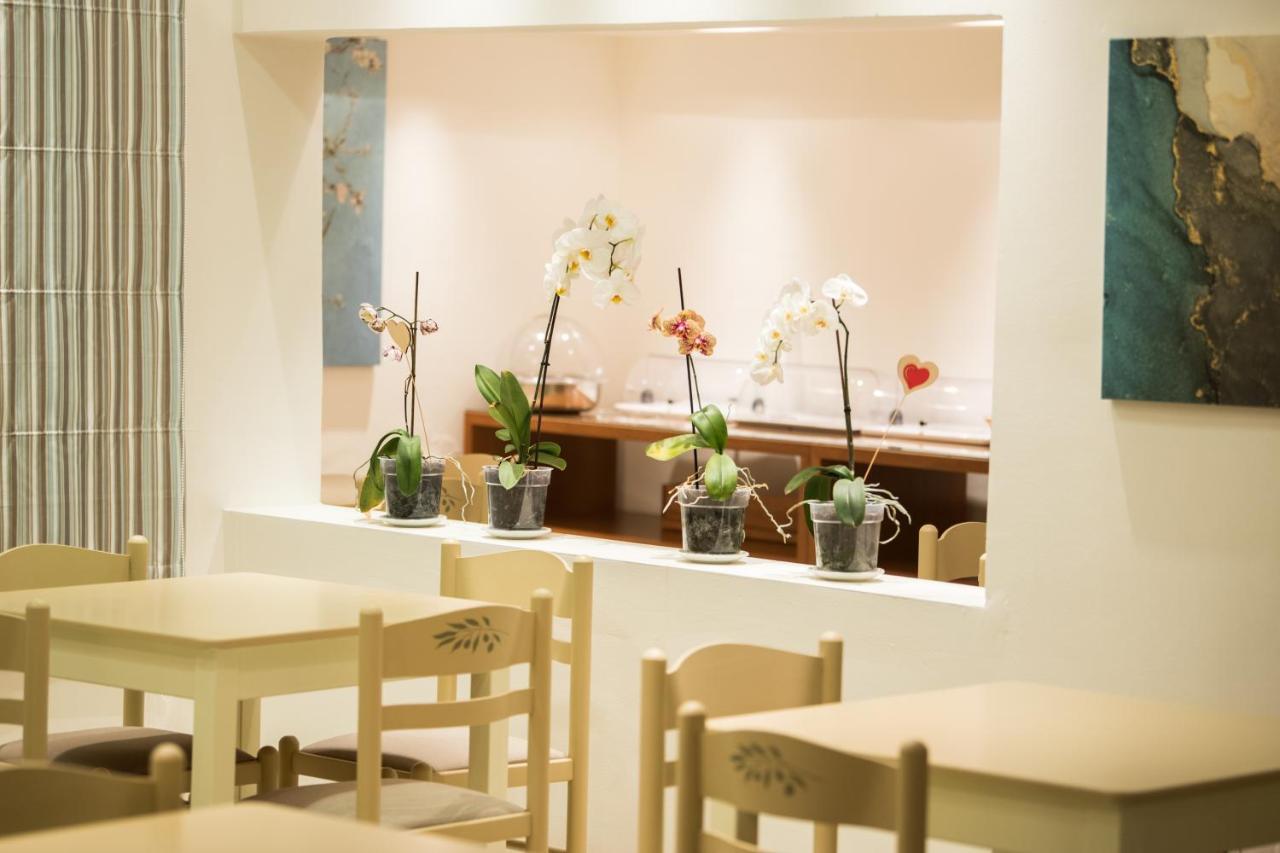 Hiona 酒店